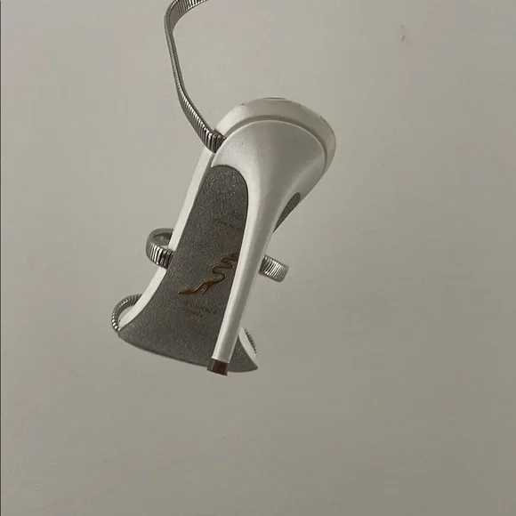 Rene Caovilla Silver Spiral Heels - Picture 3 of 9